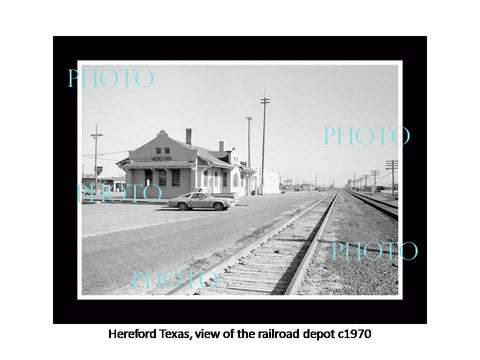 OLD LARGE HISTORIC PHOTO OF HEREFORD TEXAS, THE RAILROAD DEPOT STATION c1970