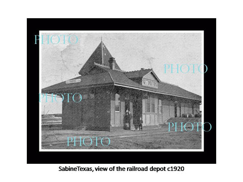 OLD LARGE HISTORIC PHOTO OF SABINE TEXAS, VIEW OF THE RAILROAD DEPOT 1920