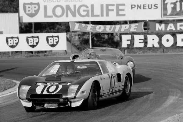 BIZARRE 1/43 FORD GT40 #11 Le Mans 1964 BZ272 EUR 34,66 - PicClick DE BIZARRE 1/43 FORD GT40 #11 Le Mans 1964 BZ272 EUR 34,66 - PicClick DE