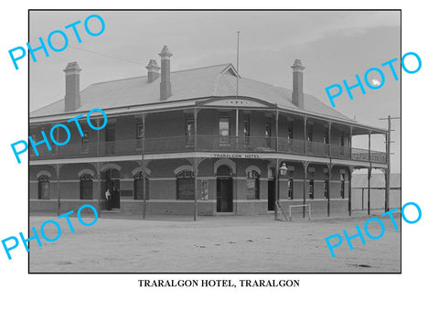 LARGE PHOTO OF OLD TRARALGON HOTEL, VICTORIA