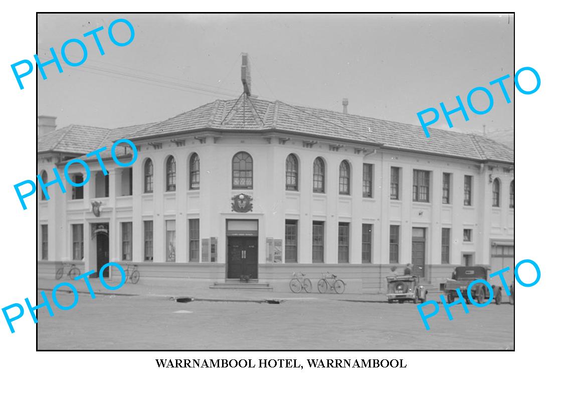 LARGE PHOTO OF OLD WARRNAMBOOL HOTEL, VICTORIA