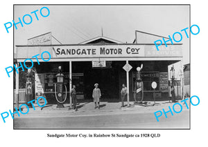 OLD LARGE PHOTO OF SANDGATE GARAGE c1928 QLD, PLUME TEXACO PETROL BOWSER