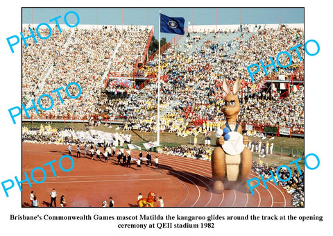 OLD LARGE PHOTO, BRISBANE COMMONWEALTH GAMES QLD, MATILDA KANGAROO MASCOT 1982 1