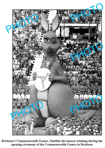 OLD LARGE PHOTO, BRISBANE COMMONWEALTH GAMES QLD, MATILDA KANGAROO MASCOT 1982 2