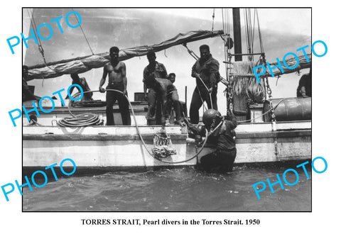 OLD LARGE PHOTO, TORRES STRAIT PEARL DIVERS QUEENSLAND, c1950 1