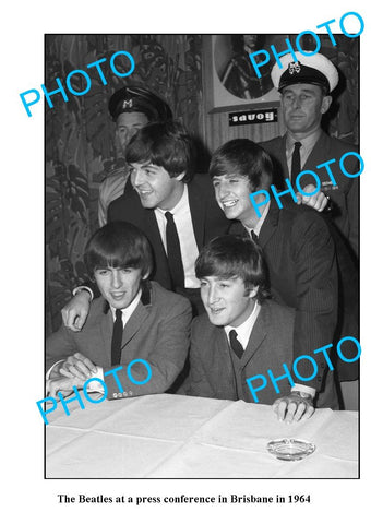 OLD LARGE PHOTO, BEATLES 1964 AUSTRALIAN TOUR, BRISBANE PRESS CONFERENCE