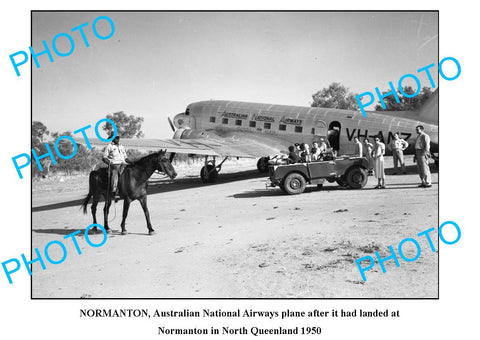 OLD LARGE PHOTO, 1950 NORMANTON, AUSTRALIAN NOTIONAL AIRWAYS PLANE, QLD