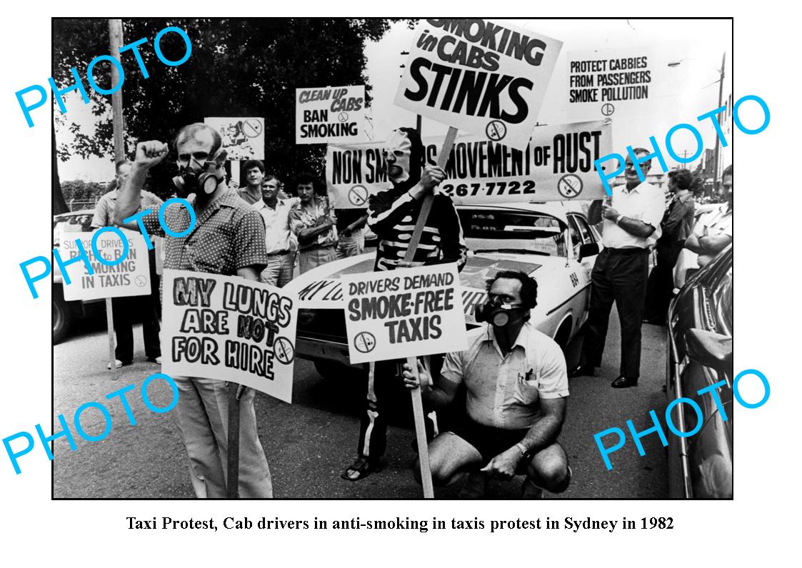 OLD LARGE PHOTO, SYDNEY TAXI DRIVERS PROTEST MARCH c1982 'NO SMOKING'