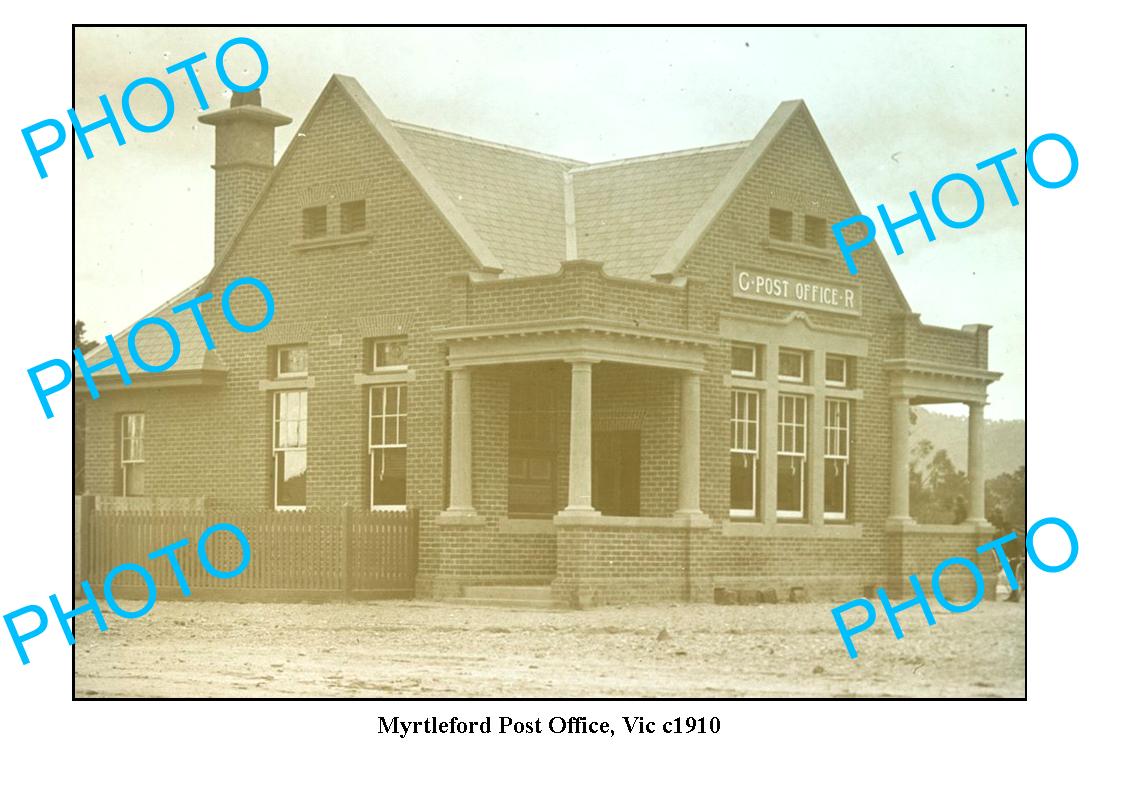 OLD LARGE PHOTO, MYRTLEFORD VICTORIA, OLD POST OFFICE BUILDING c1910