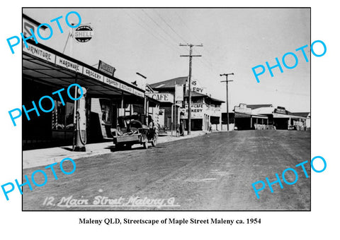 OLD LARGE PHOTO FEATURING MALENY QUEENSLAND, VIEW OF MAPLE STREET c1954