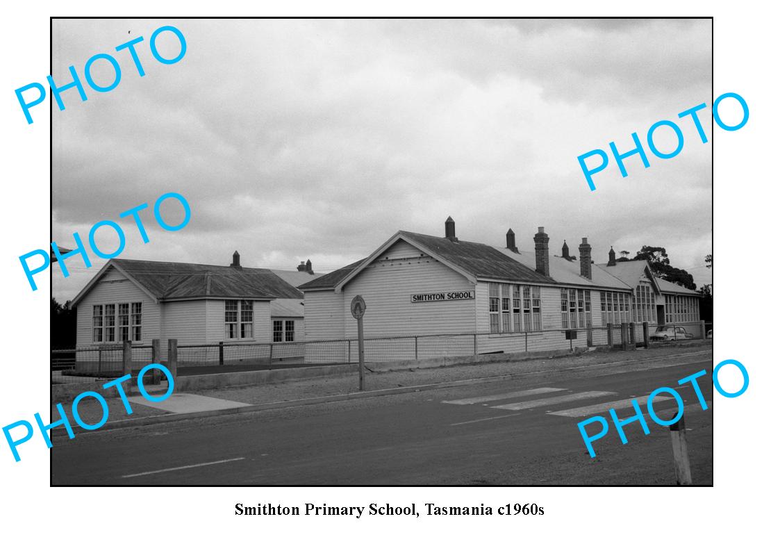 OLD LARGE PHOTO FEATURING SMITHTON TASMANIA, VIEW OF PRIMARY SCHOOL c1960