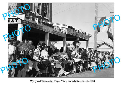 OLD LARGE PHOTO FEATURING WYNYARD TASMANIA, 1954 QUEENS VISIT TO WYNYARD 1