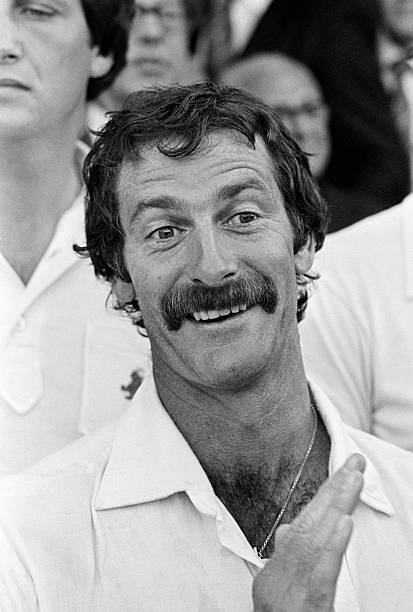 OLD LARGE PHOTO of Australian Cricket Legend Dennis Lillee, No 28