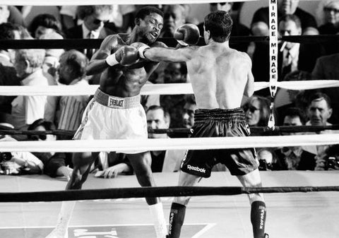 OLD LARGE PHOTO of Australian Boxing Champion Jeff Fenech v Azumah Nelson No 13