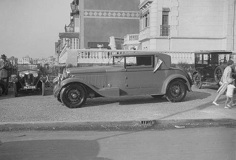 OLD LARGE PHOTO Motor Racing Minerva 2-Door Coupe At The Boulogne Motor Week 1928