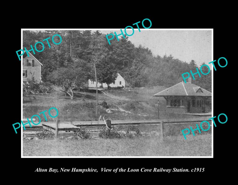 OLD LARGE HISTORIC PHOTO ALTON BAY NEW HAMPSHIRE, LOON COVE RAILWAY DEPOT 1915