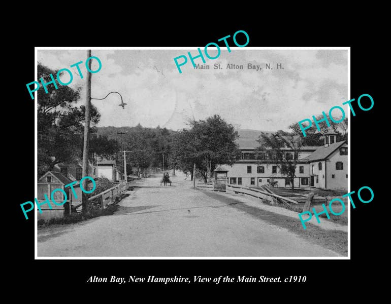 OLD LARGE HISTORIC PHOTO ALTON BAY NEW HAMPSHIRE, VIEW OF THE MAIN STREET c1910