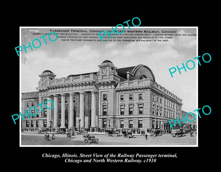 OLD LARGE HISTORIC PHOTO CHICAGO ILLINOIS, VIEW OF THE RAILWAY TERMINAL c1910