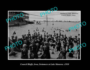 OLD LARGE HISTORIC PHOTO COUNCIL BLUFFS IOWA, SWIMMERS AT LAKE MANAWA c1910