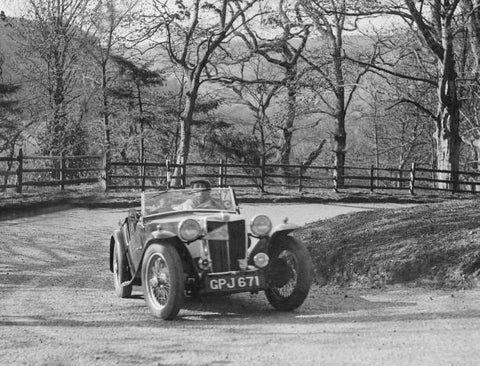 OLD LARGE PHOTO Motor Racing MG TA of FW Ellis competing in the RAC Rally 1939