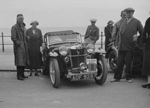 OLD LARGE PHOTO Motor Racing MG PA of PA Rippon at the Blackpool Rally 1936