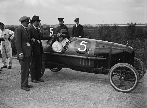 OLD LARGE PHOTO Motor Racing Peugeot race car of Percy Topping at Brooklands 1921