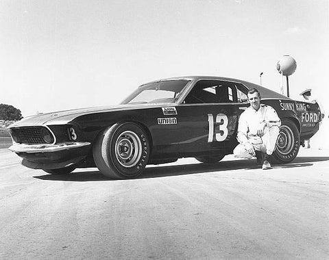 OLD LARGE PHOTO Motor Racing Bunkie Blackburn & his Ford Mustang Alabama Speedway 1969