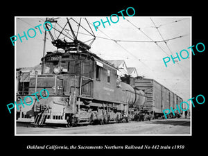 OLD HISTORIC PHOTO OAKLAND CALIFORNIA, SACRAMENTO NORTHERN RAILROAD TRAIN c1950