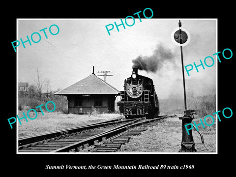 OLD HISTORIC PHOTO SUMMIT VERMONT, GREEN MOUNTAIN RAILROAD TRAIN c1960