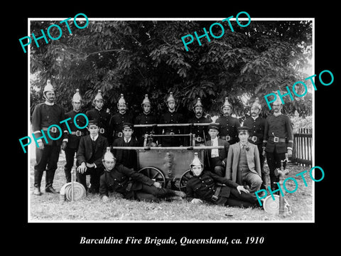 OLD LARGE HISTORIC PHOTO OF BARCALDINE QLD, THE TOWNS FIRE BRIGADE CREW c1910