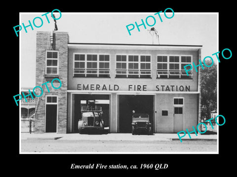 OLD LARGE HISTORIC PHOTO OF EMERALD QLD, VIEW OF FIRE STATION & TRUCKS 1960