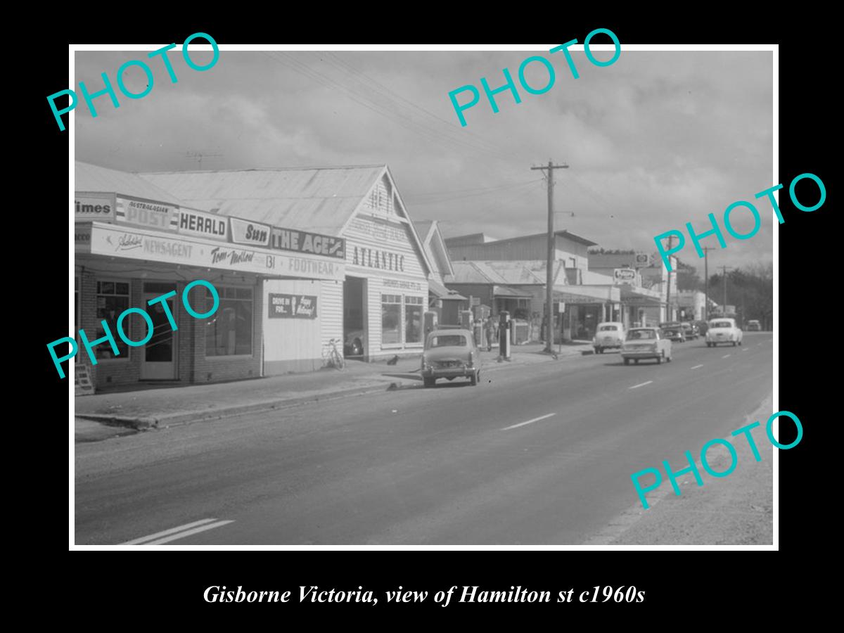 OLD LARGE HISTORIC PHOTO OF GISBORNE VICTORIA, VIEW OF HAMILTON St c1960s