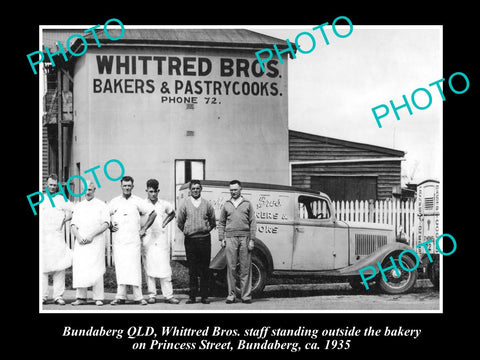 OLD LARGE HISTORIC PHOTO OF BUNDABERG QLD, WHITTRED BAKERY VAN & STAFF c1935