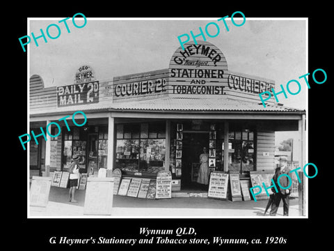 OLD LARGE HISTORIC PHOTO OF WYNNUM QLD, VIEW OF HEYMERS TOBACCO SHOP c1920s