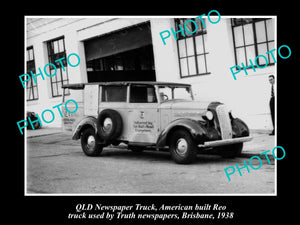 OLD LARGE HISTORIC PHOTO OF THE TRUTH NEWSPAPER TRUCK IN BRISBANE QLD c1930s