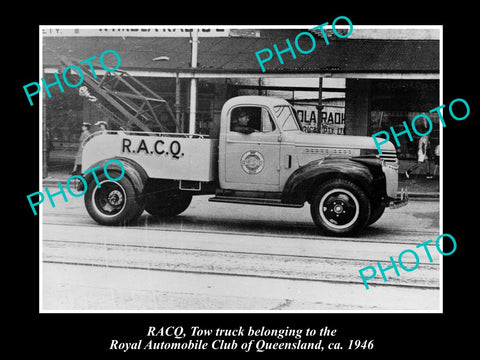 OLD LARGE PHOTO OF ROYAL AUTOMOBILE CLUB OF QUEENSLAND, RACQ TOW TRUCK c1940s