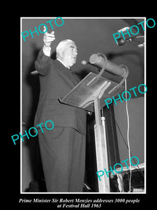 OLD LARGE HISTORICAL PHOTO OF AUSTRALIAN PRIME MINISTER ROBERT MENZIES 1963, QLD