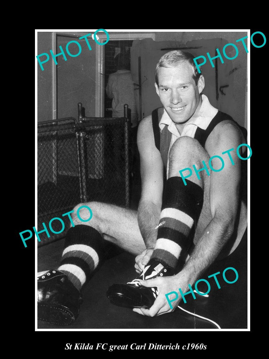 OLD LARGE HISTORICAL PHOTO OF St KILDA FC GREAT CARL DITTERICH c1960s