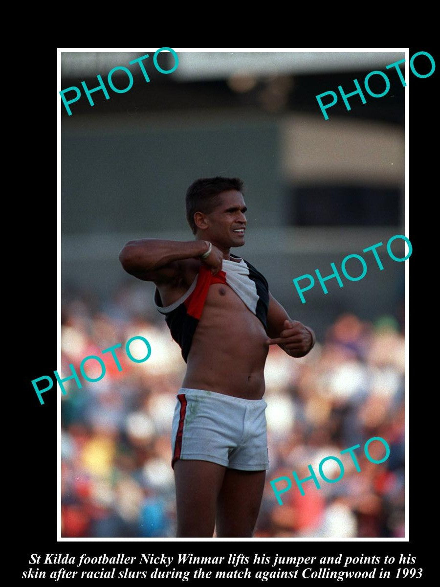 HISTORICAL PHOTO OF St KILDA FC GREAT NICKY WINMAR AFTER RACIAL SLURS c1993