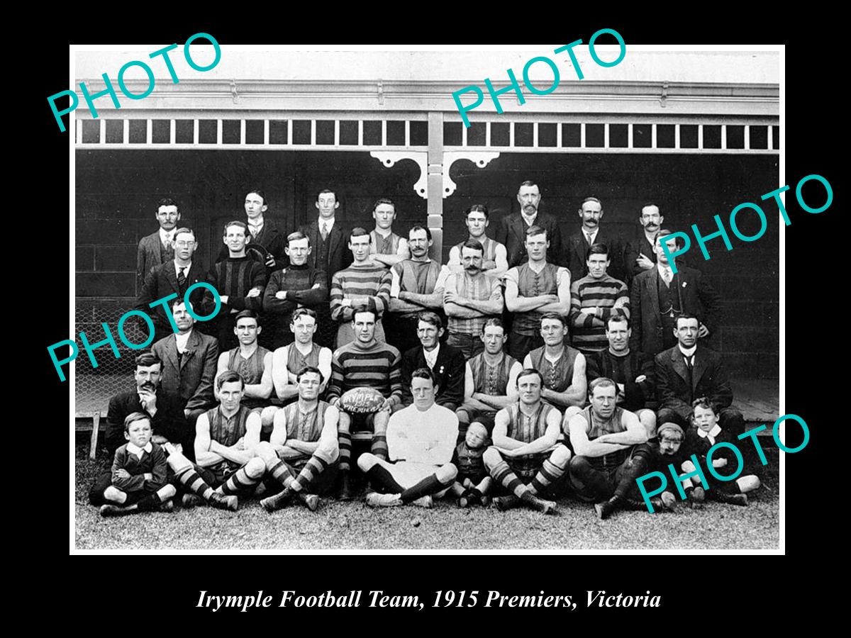 OLD LARGE HISTORICAL PHOTO OF THE IRYMPLE FOOTBALL CLUB, VICTORIA 1915 PREMIERS