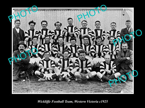 OLD LARGE HISTORICAL PHOTO OF THE WICKLIFFE FOOTBALL CLUB, WESTERN VICTORIA 1925