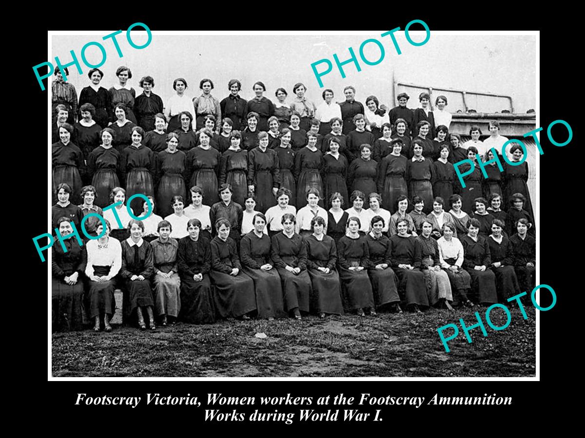 OLD LARGE HISTORICAL PHOTO OF FOOTSCRAY VICTORIA, WOMEN AMMO FACTORY WORKERS WWI