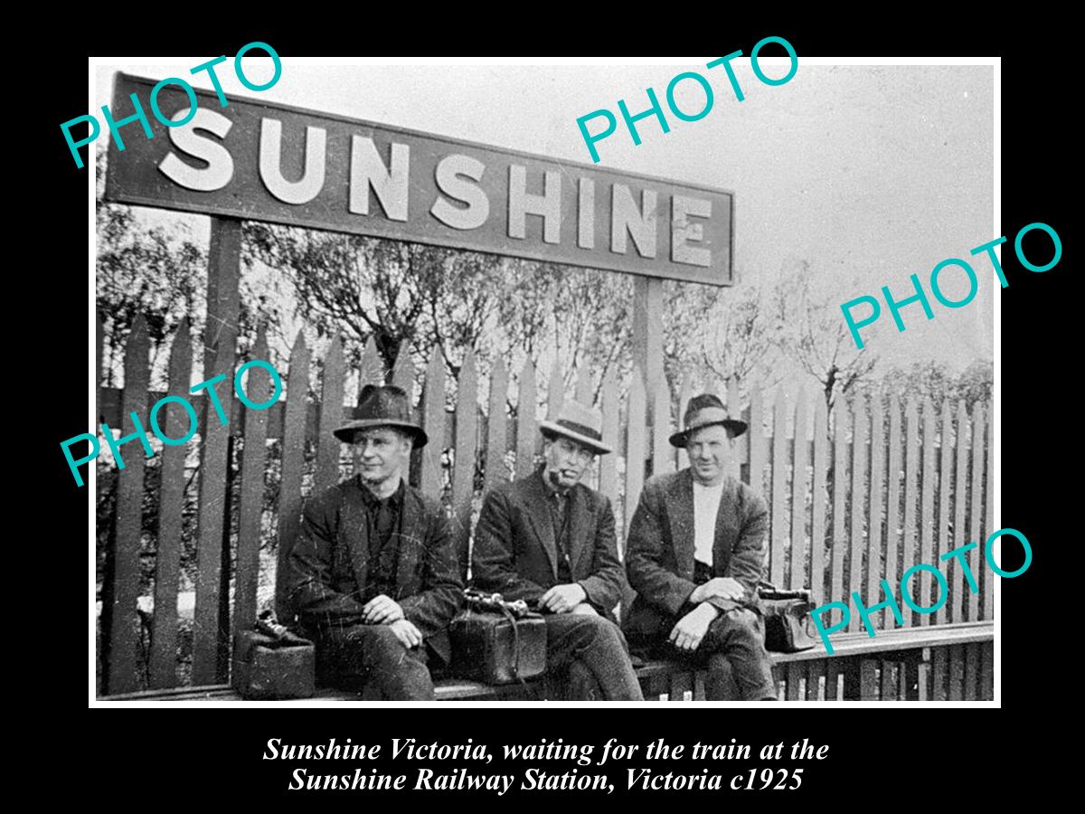 OLD LARGE HISTORICAL PHOTO OF SUNSHINE VICTORIA, AT THE RAILWAY STATION c1925