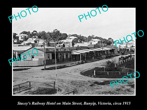 OLD LARGE HISTORICAL PHOTO OF BUNYIP VICTORIA VIEW OF STACEYS RAILWAY HOTEL 1915