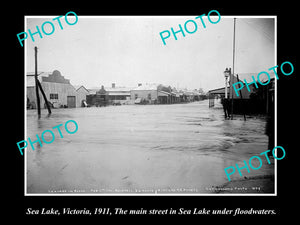 OLD LARGE HISTORIC PHOTO OF  SEA LAKE VICTORIA, THE MAIN STREET FLOODED c1911