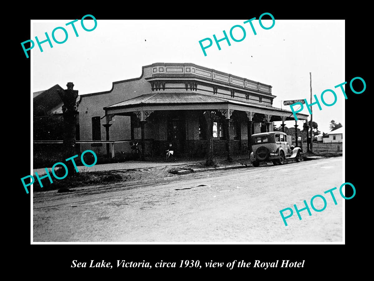 OLD LARGE HISTORIC PHOTO OF  SEA LAKE VICTORIA, VIEW OF THE ROYAL HOTEL c1930