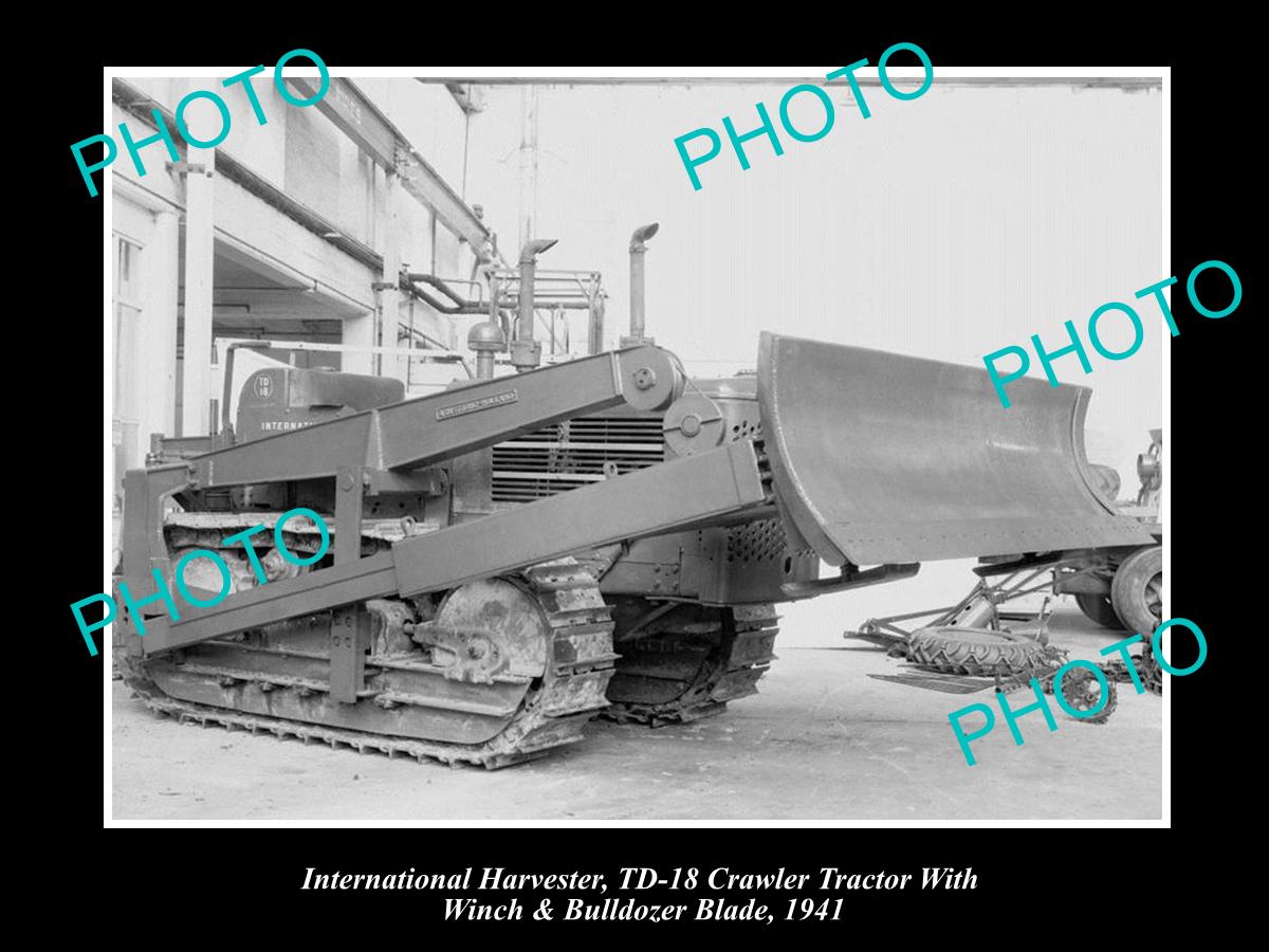 OLD LARGE HISTORIC PHOTO OF INTERNATIONAL HARVESTER VIBRATOR SCARIFIER 7ft 1940