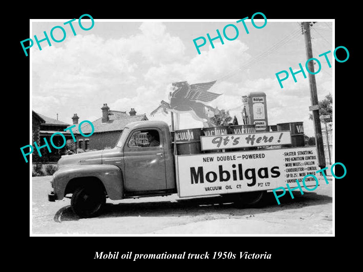 OLD LARGE HISTORIC PHOTO OF MOBIL OIL COMPANY PROMOTIONAL TRUCK c1950s, VICTORIA