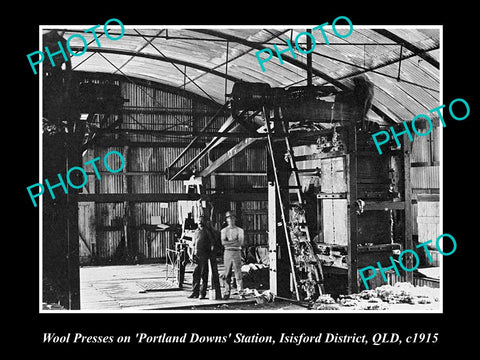 OLD LARGE HISTORIC PHOTO OF ISISFORD QLD, WOOL PRESSES AT PORTLAND DOWNS c1915