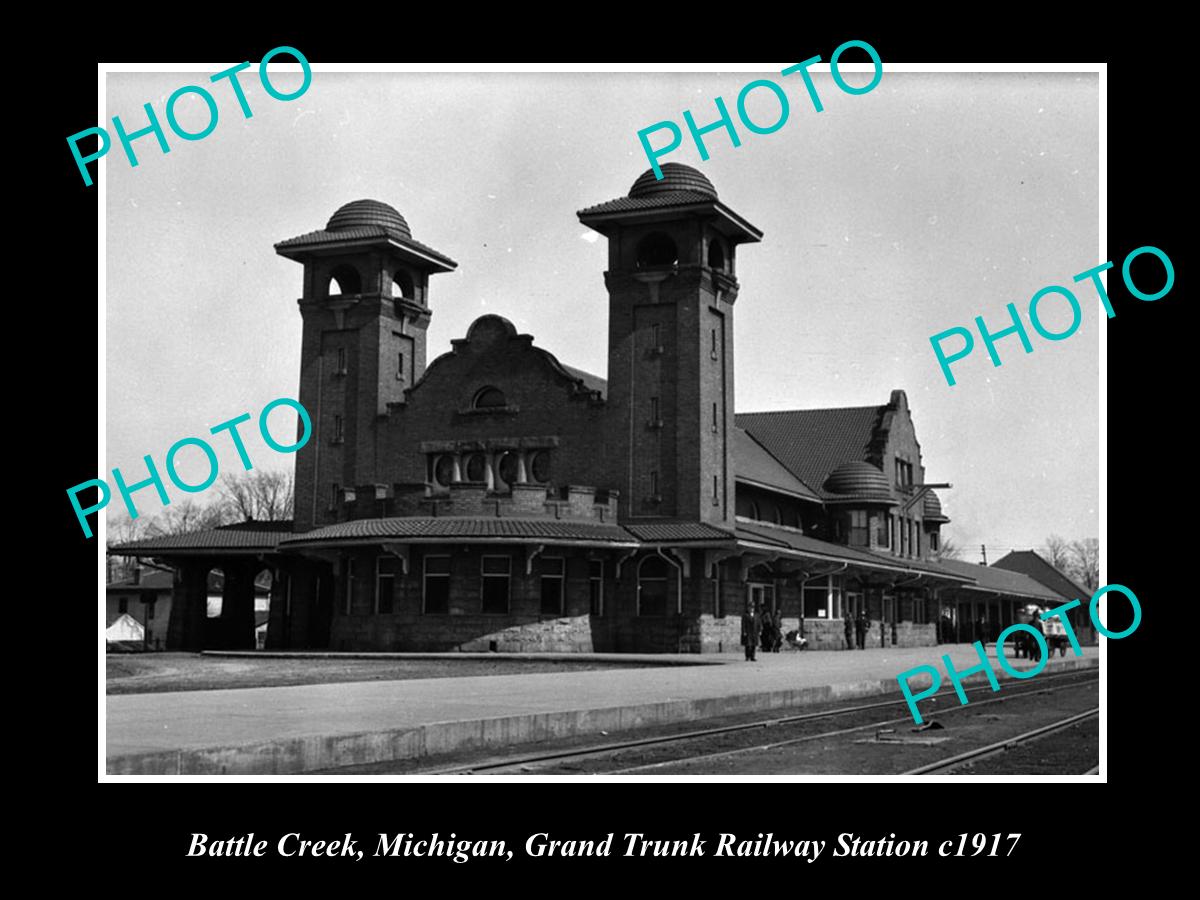 OLD HISTORIC PHOTO OF BATTLE CREEK MICHIGAN, GRAND TRUNK RAILWAY STATION 1917